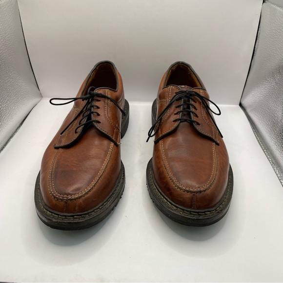 Allen Edmonds factory second wilbert dress shoes Men’s size 8 brown
